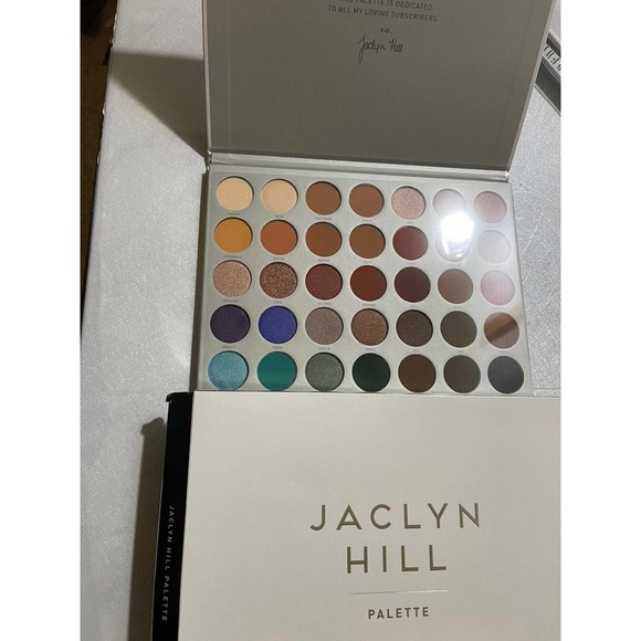 Morphe x Jaclyn Hill bundle - Picture 10 of 11